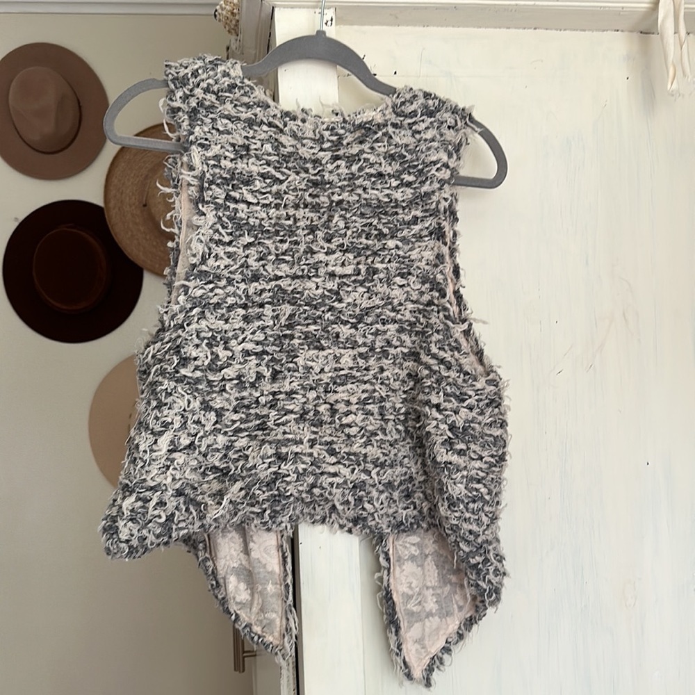 Free People - Picture 5 of 7